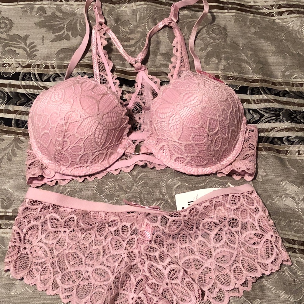 Bra And Panty Set